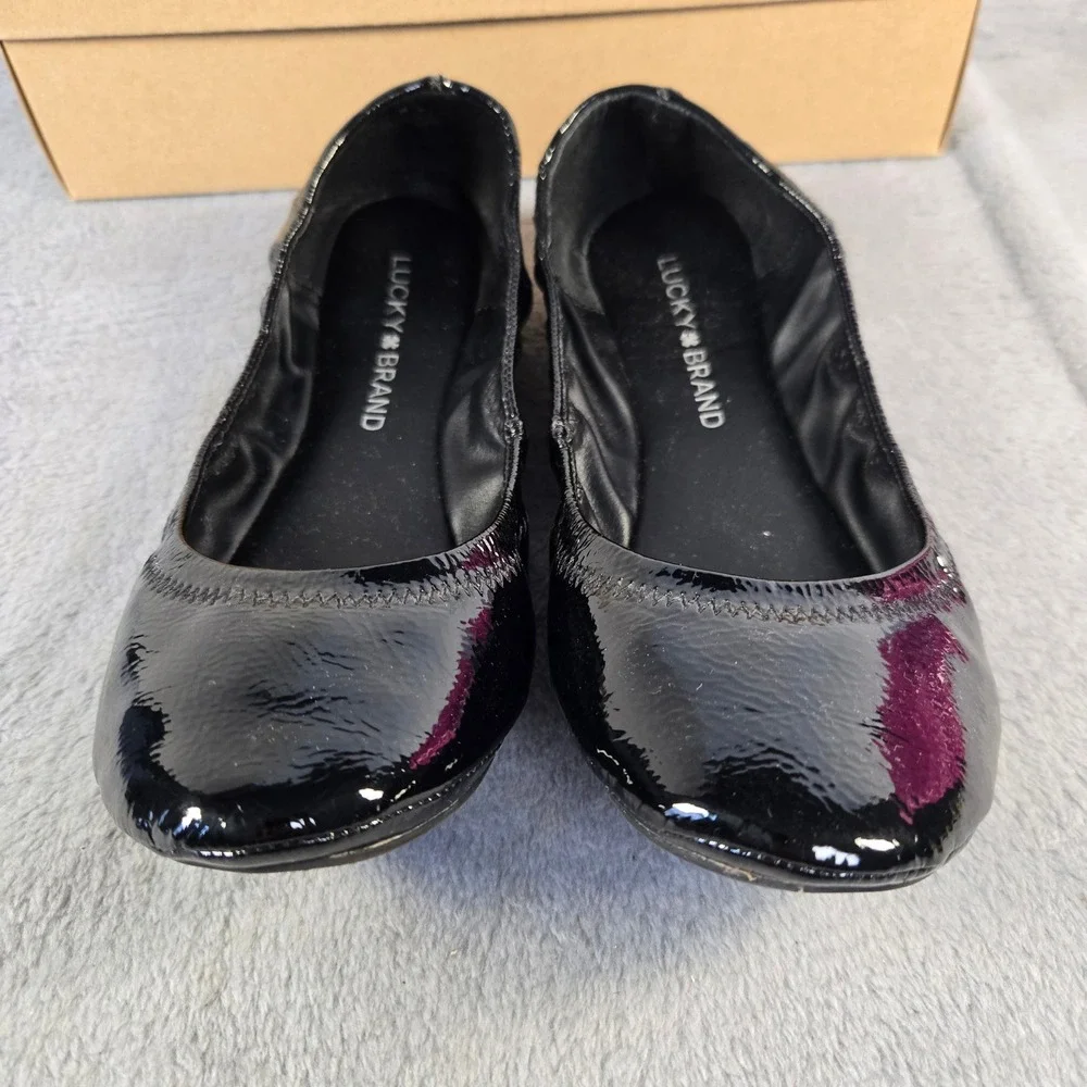 Lucky Brand Emmie Ballet Flats Black Patent Leather Round Toe Shoes 6M LK-EMMIE